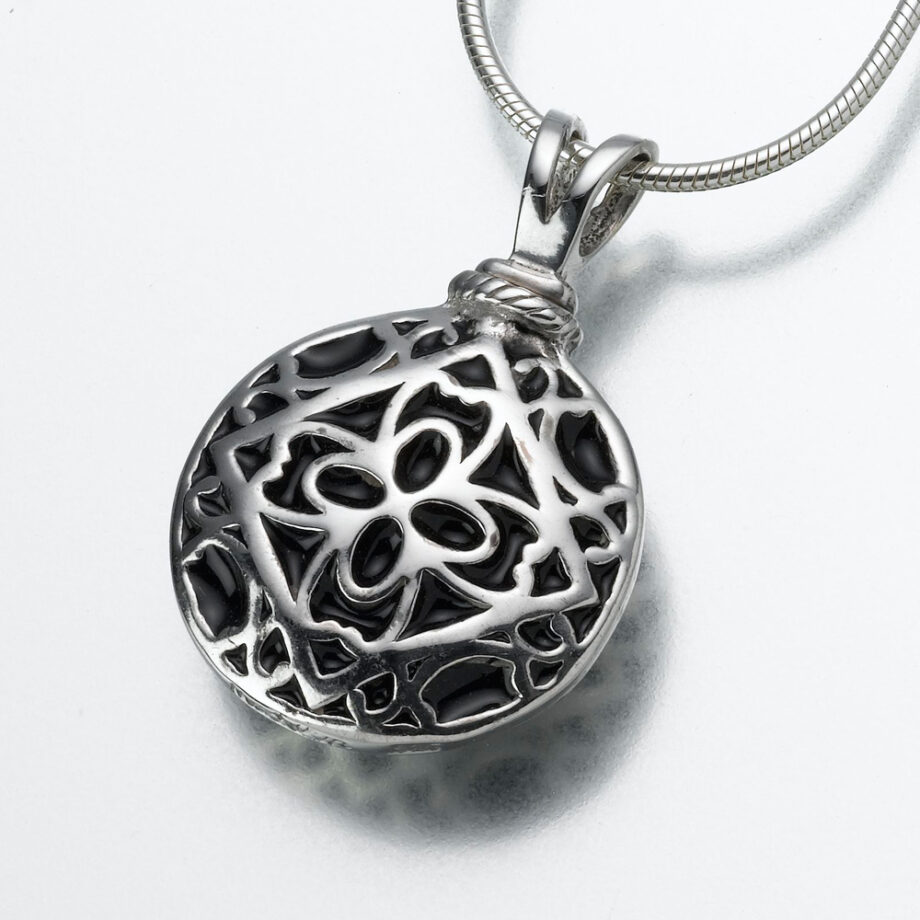 Filigree Round Pendant - Madelyn Pendants Madelyn Pendants