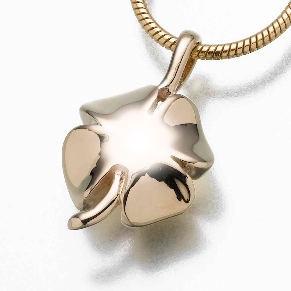 HELLOICE Clover Necklace Shamrock Necklace Iced Out 3 Leaf Necklace Good  Luck Necklace 5A CZ 18K Gold Plated Necklaces for Women and Men, Stainless  Steel, Cubic Zirconia : Amazon.sg: Fashion